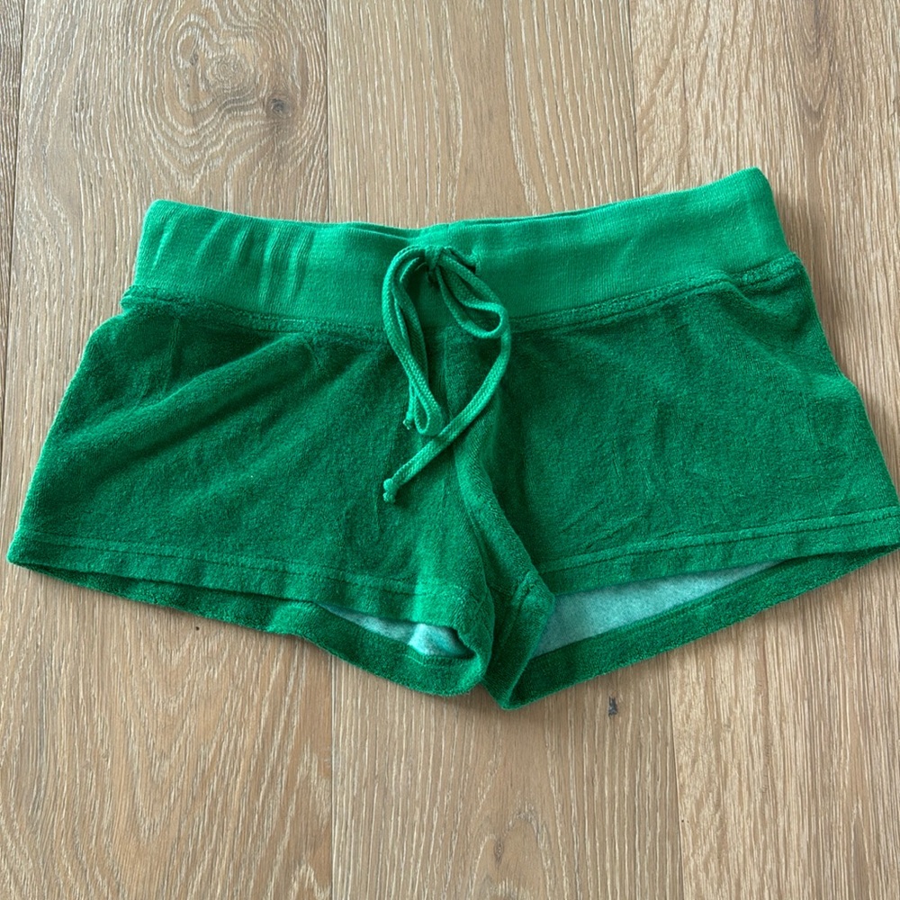 BNWT Hard Tail Woman’s Terrycloth Shorts Size Large Kelly Green